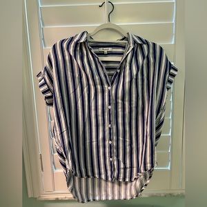 Madewell size XS button down top